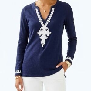 Lilly Pulitzer Thea Tunic Navy Blue White Embroidery Medium Beachy Luxury Preppy